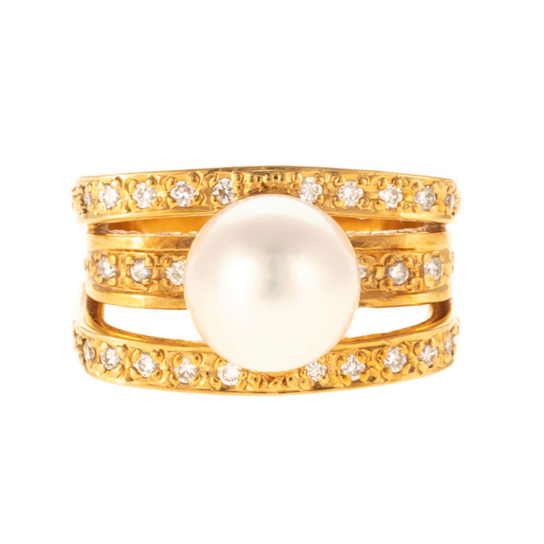 18k yellow gold pearl and diamond ring