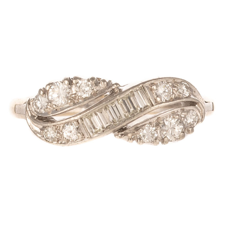 14k white gold diamond infinity ring