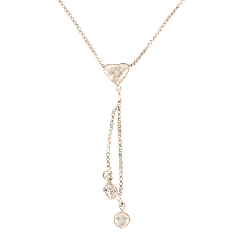 18k white gold diamond heart pendant necklace