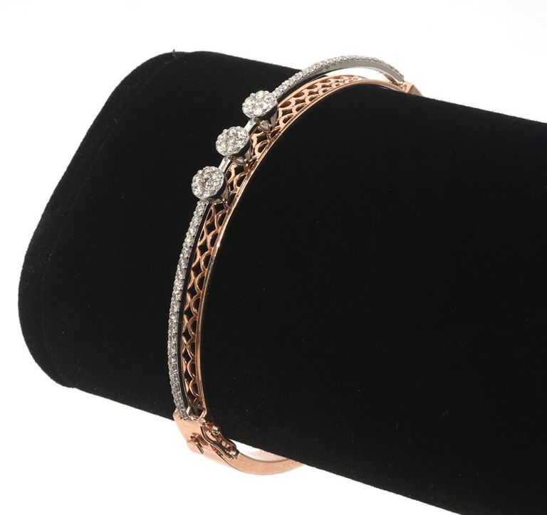 14k gold diamond hinged bangle
