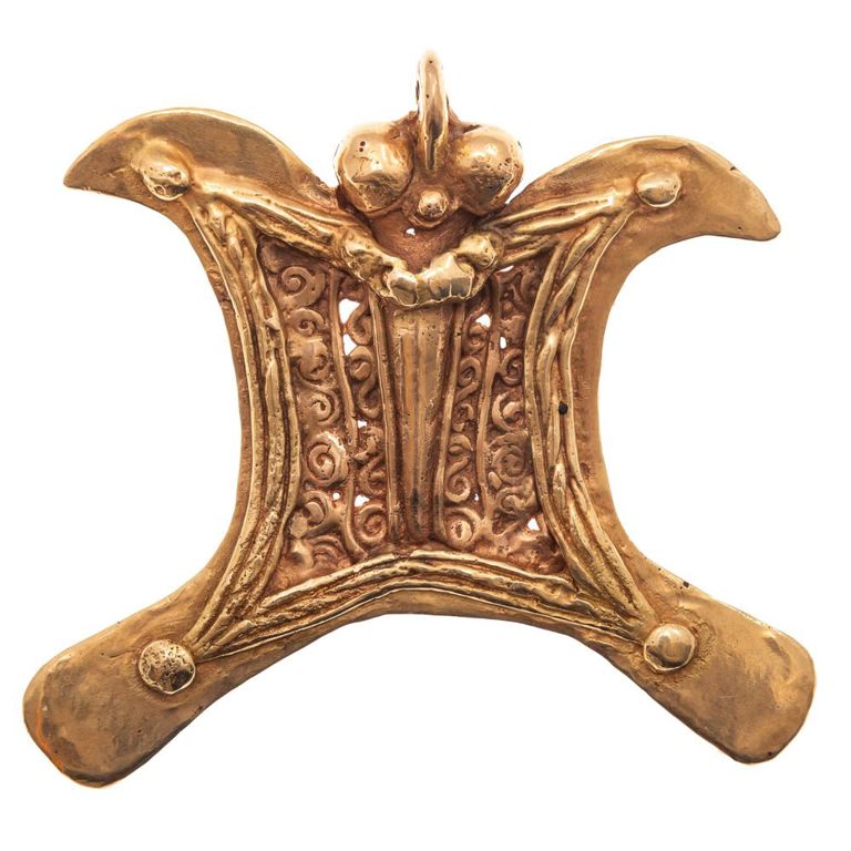 Pre-Columbian gold butterfly pendant