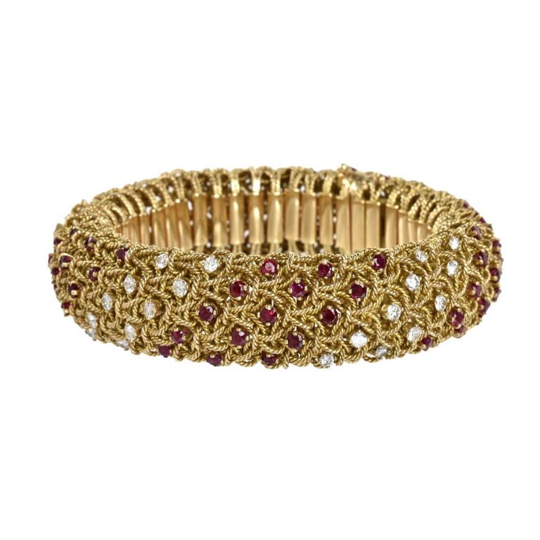 18k yellow gold ruby and diamond bracelet