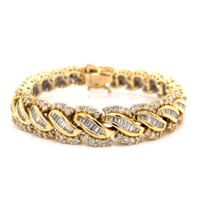 18k yellow gold diamond link bracelet