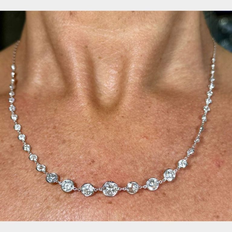 Platinum diamond necklace