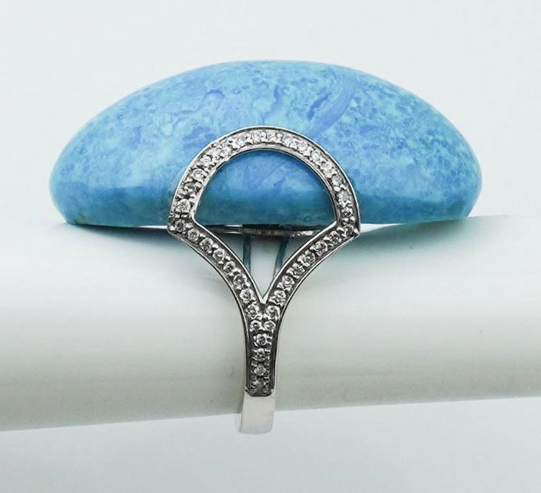 Platinum diamond and turquoise ring
