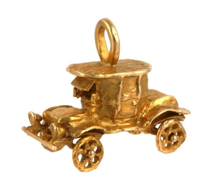 14k yellow gold pendant