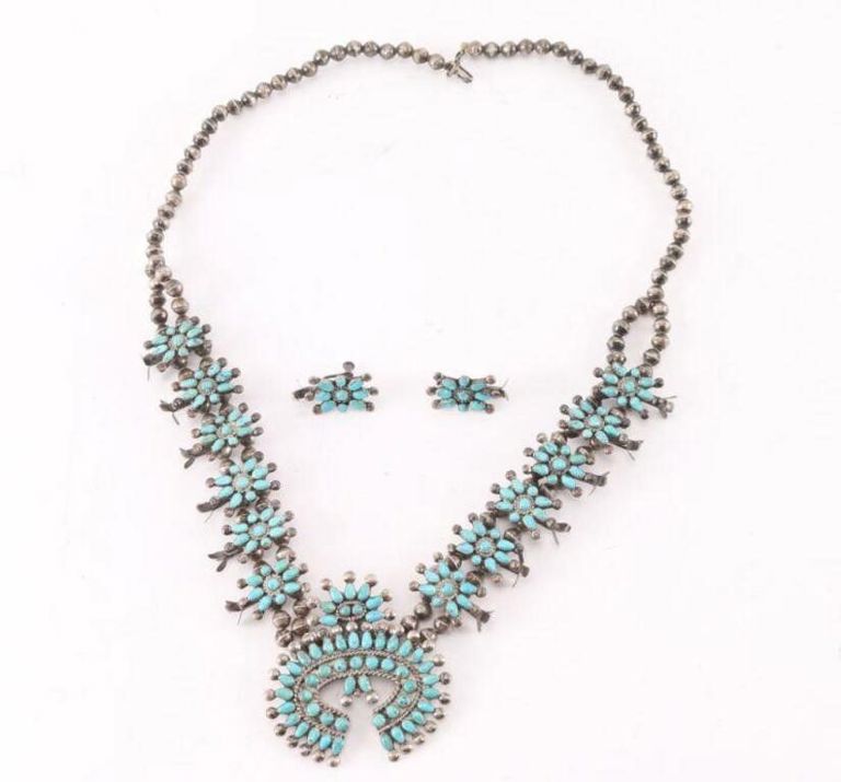 Turquoise necklace and matching earrings