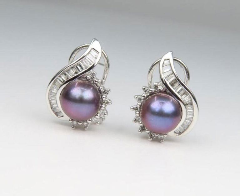 14k white gold pearl and diamond earrings
