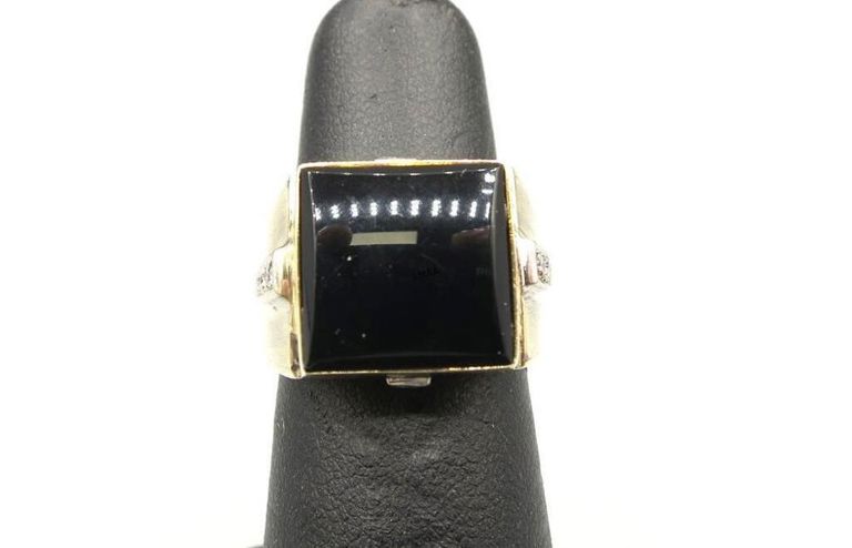 14k yellow gold diamond and black onyx ring