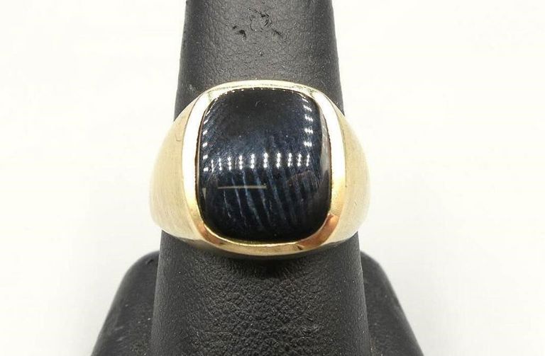 14k yellow gold black onyx ring