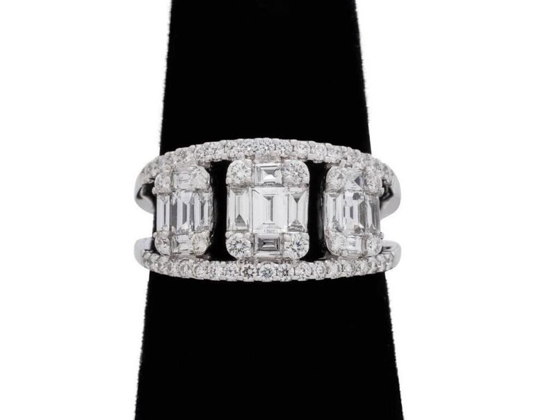 14k white gold diamond ring