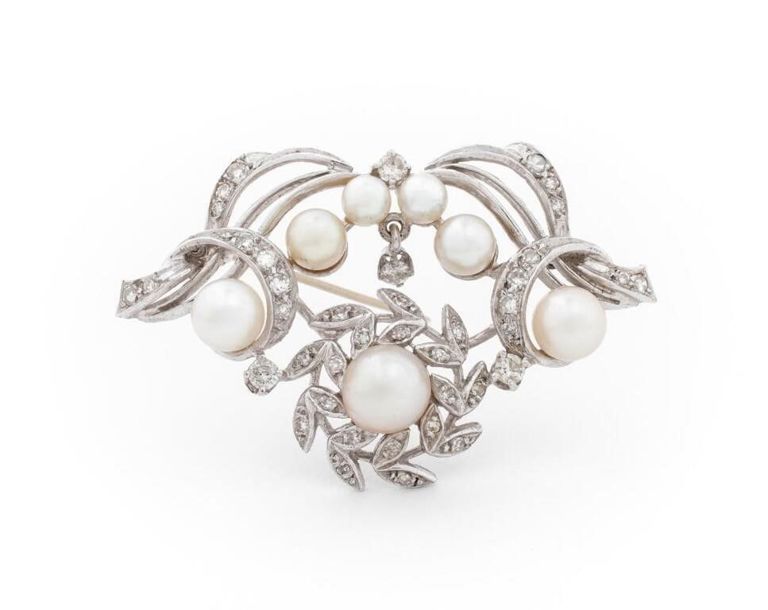 14k white gold pearl brooch
