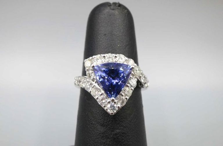 Platinum tanzanite and diamond ring
