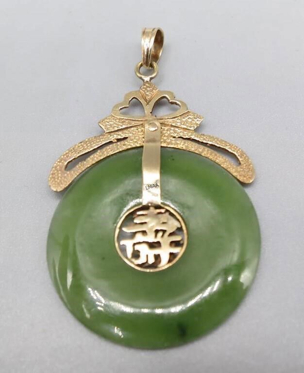 14k gold green nephrite jade pendant