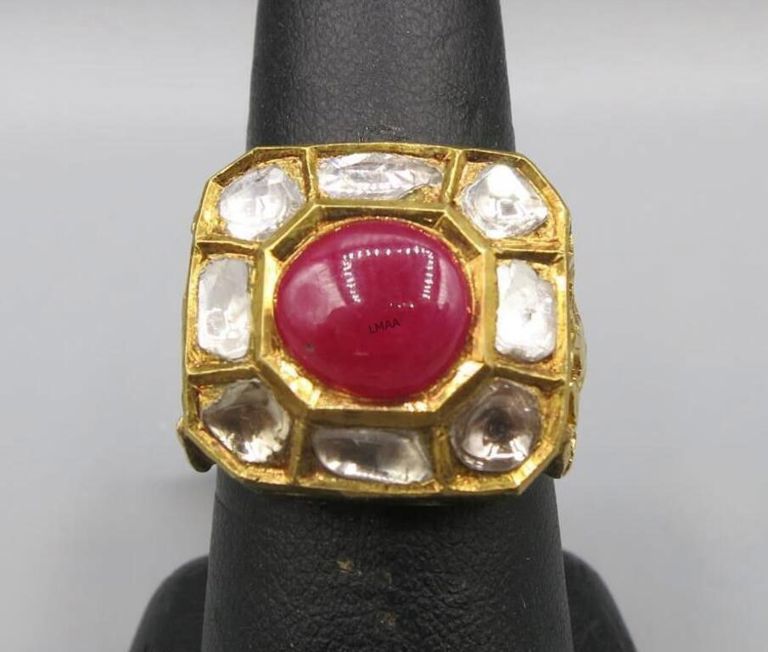 18k yellow gold ruby and diamond ring