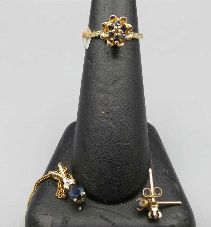 14k yellow gold sapphire jewelry set