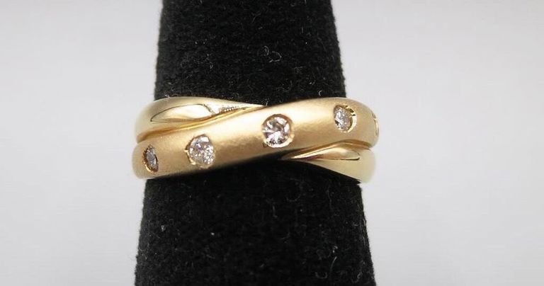 14k yellow gold diamond ring