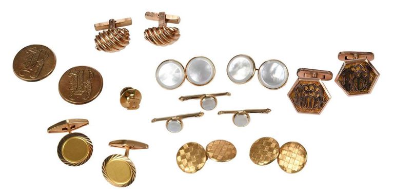 Gold cufflinks and 14k dress set