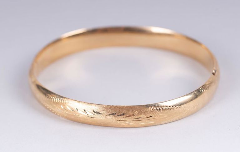 14k gold engraved bangle