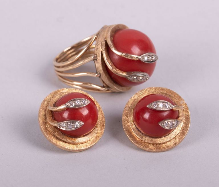 14k gold red coral and diamond set