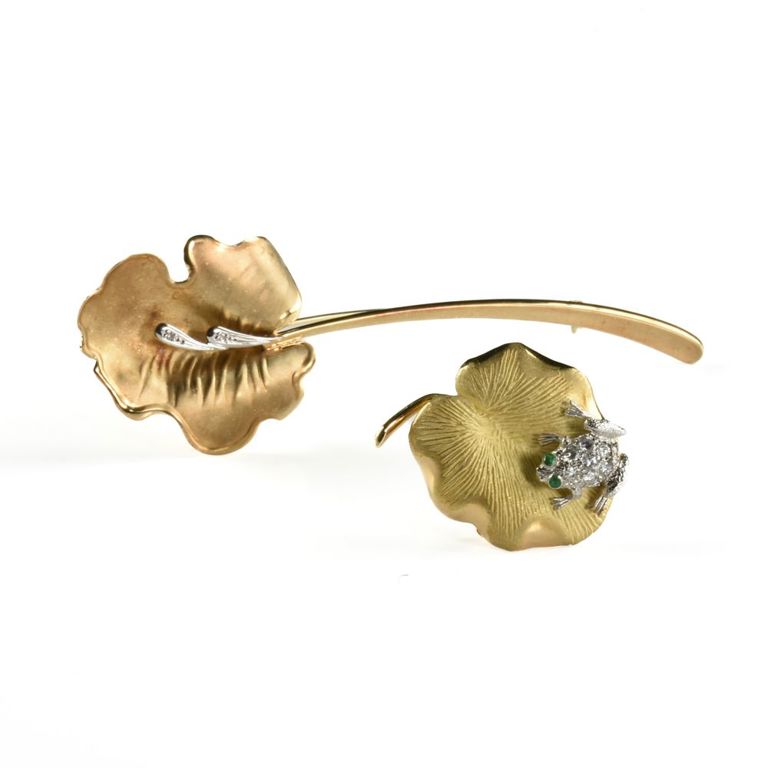 18k gold diamond leaf brooches