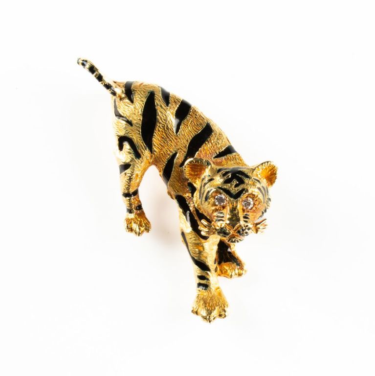 18k gold diamond enamel brooch