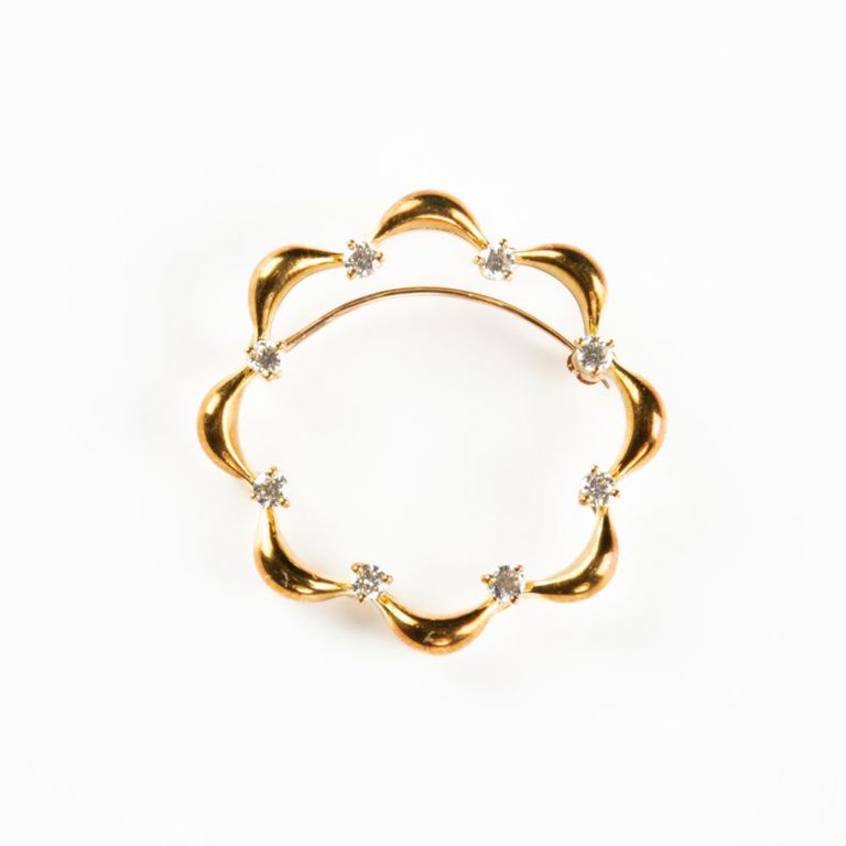 18k yellow gold diamond brooch