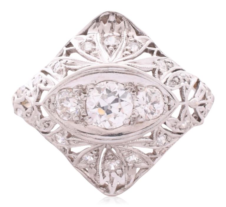 Art Deco platinum diamond ring