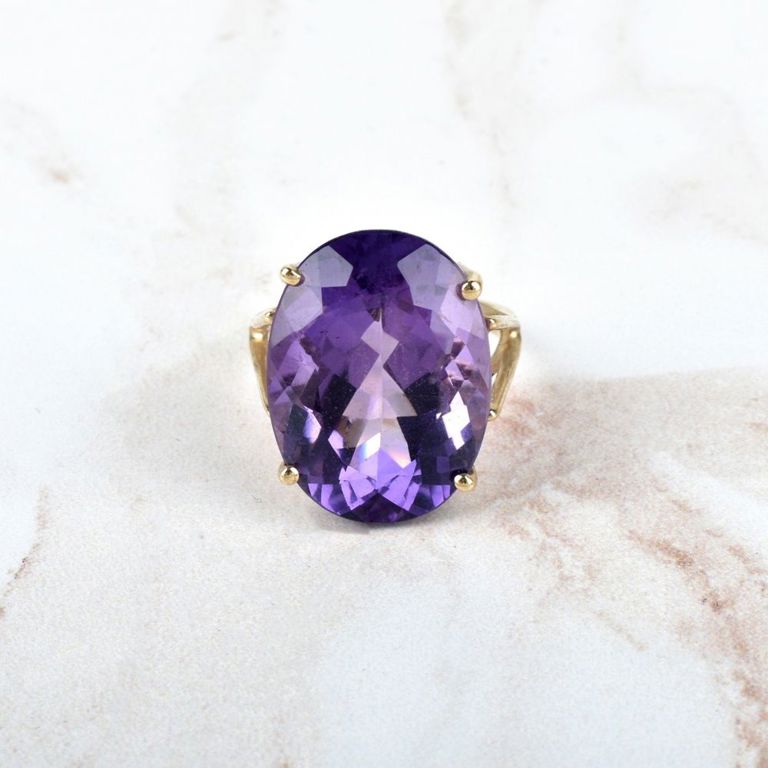 10k yellow gold amethyst ring