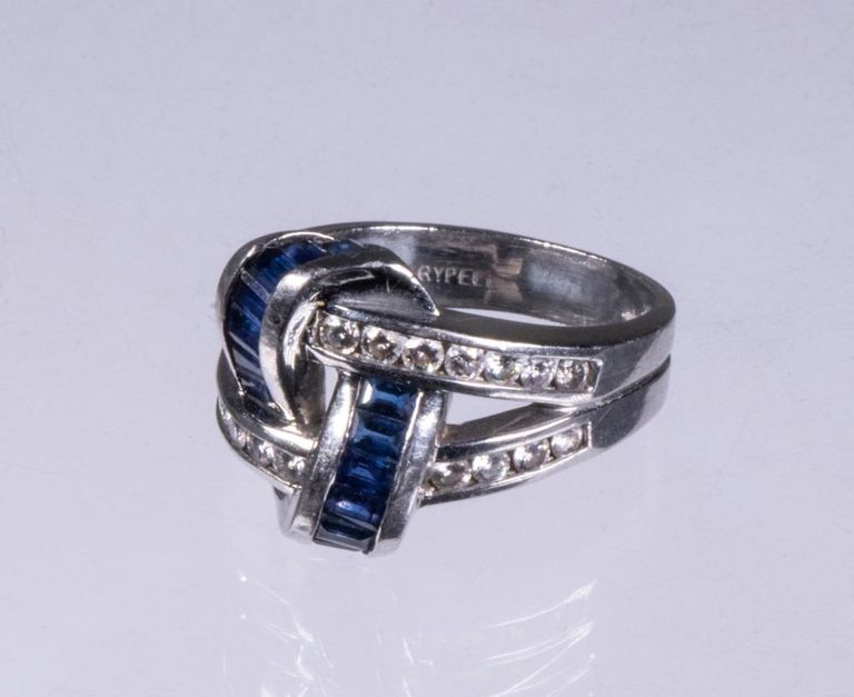 Platinum sapphire and diamond ring
