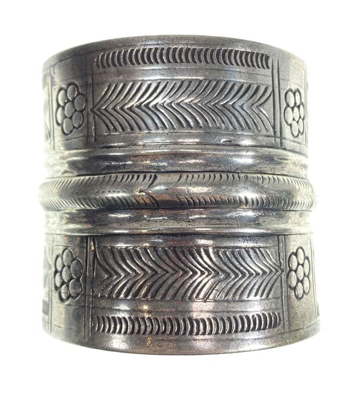 Egyptian Bedouin silver cuff bracelet