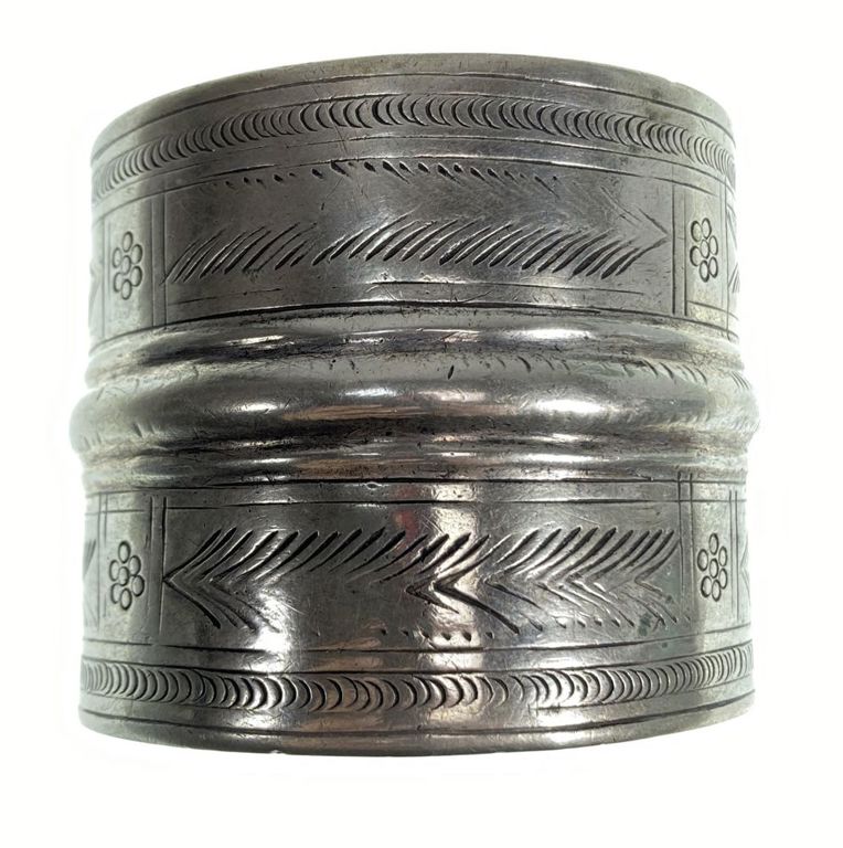Egyptian Bedouin silver cuff bracelet
