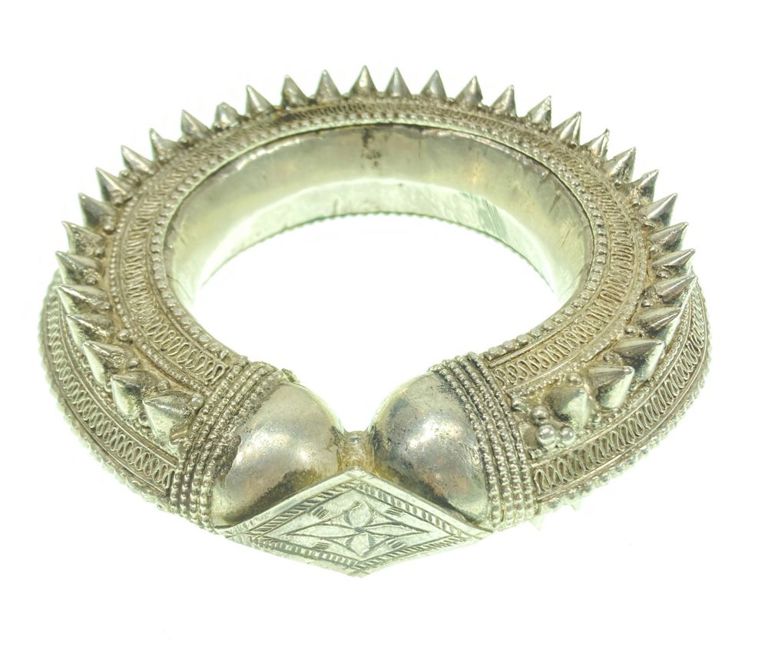 Antique Yemen silver spiked anklet