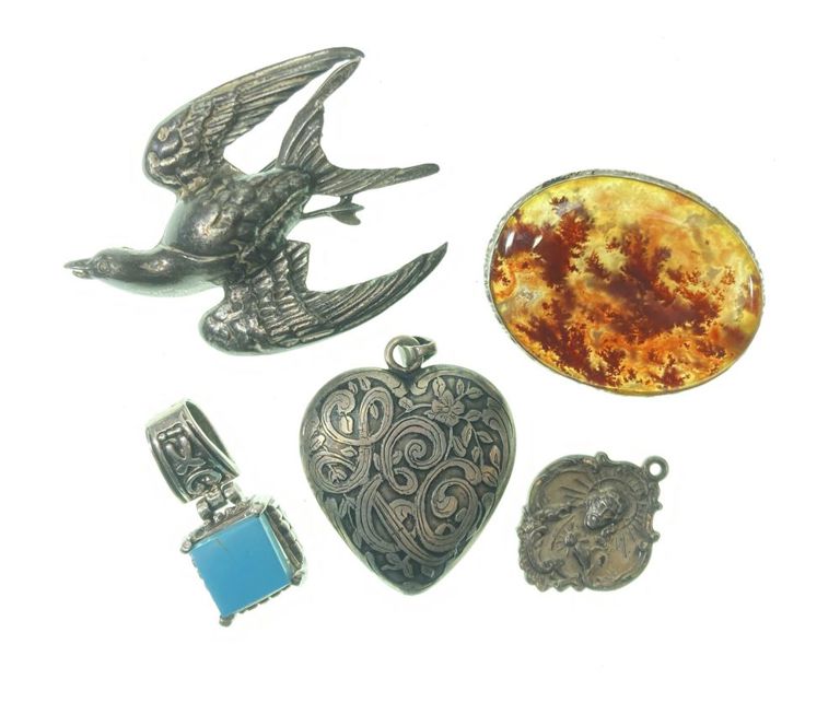 Assorted silver jewelry lot