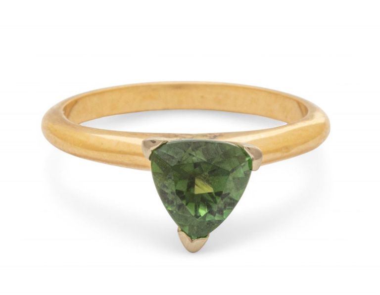 Yellow gold green tourmaline ring