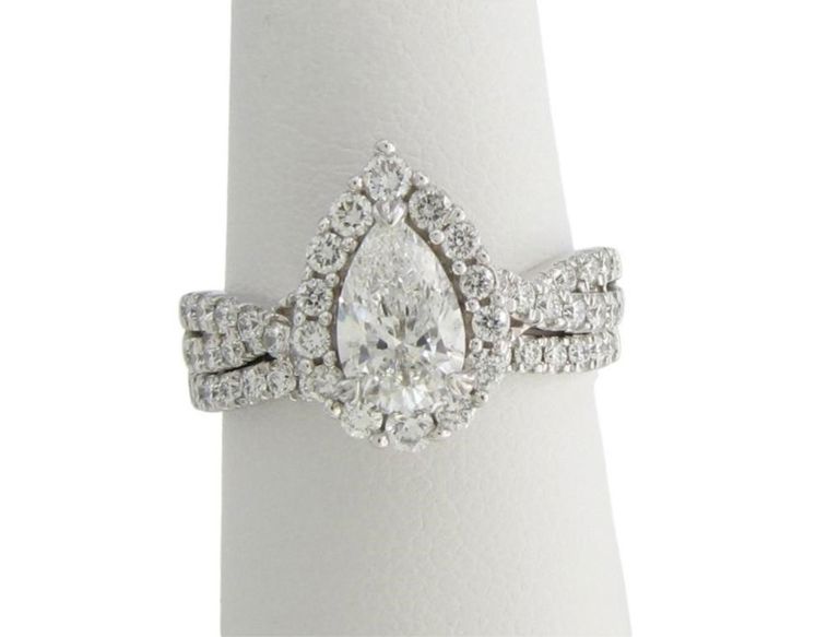 10k white gold diamond wedding ring