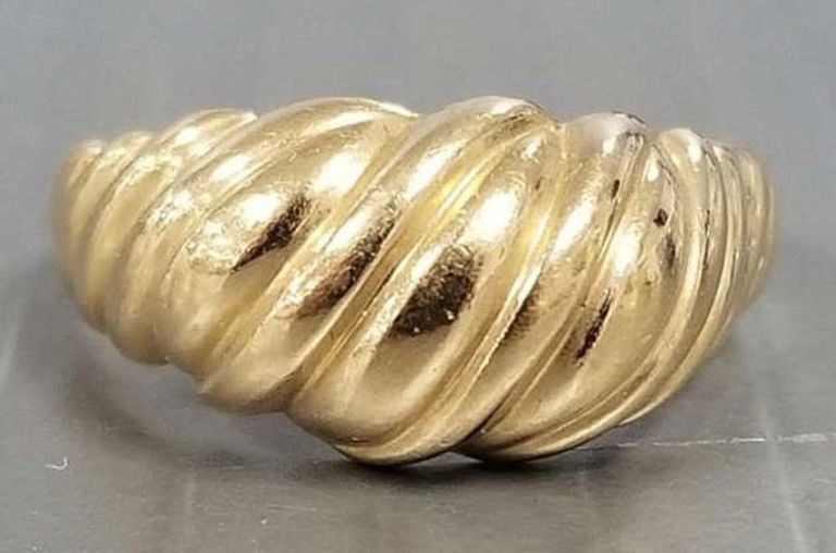 14k gold dome ring