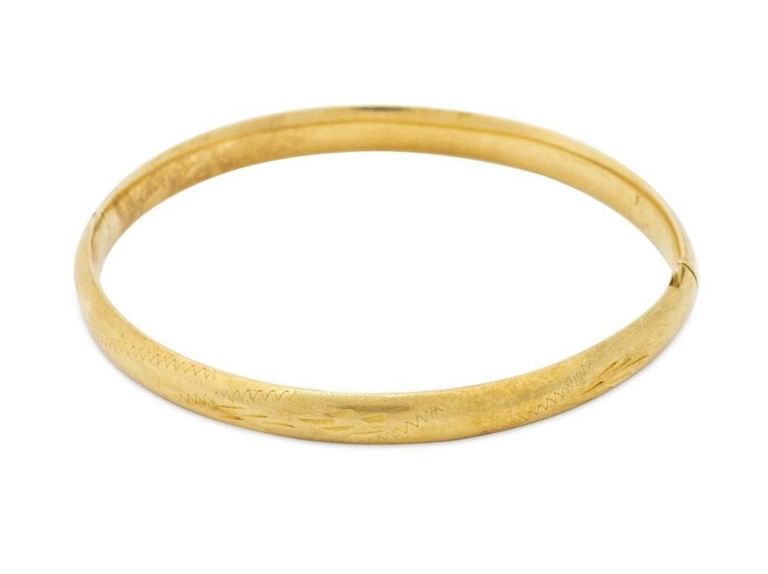14k yellow gold hinged bangle