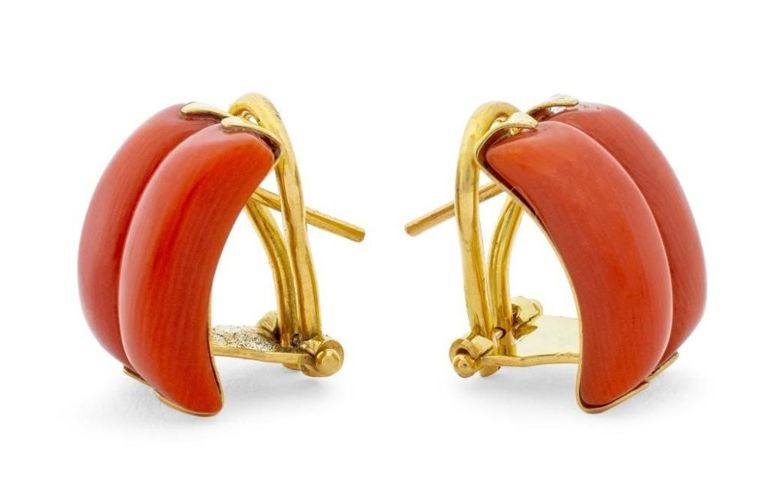 18k yellow gold coral earrings
