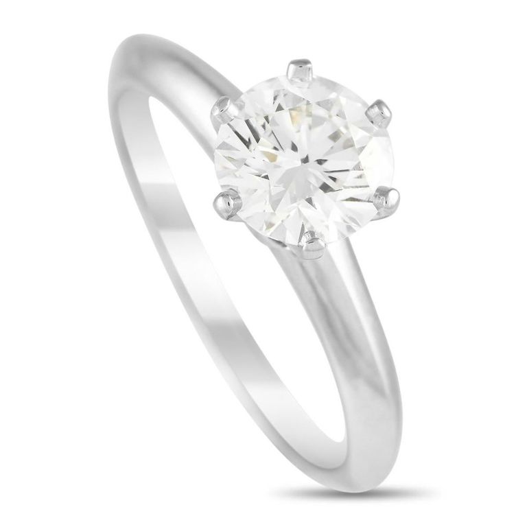 Platinum diamond ring