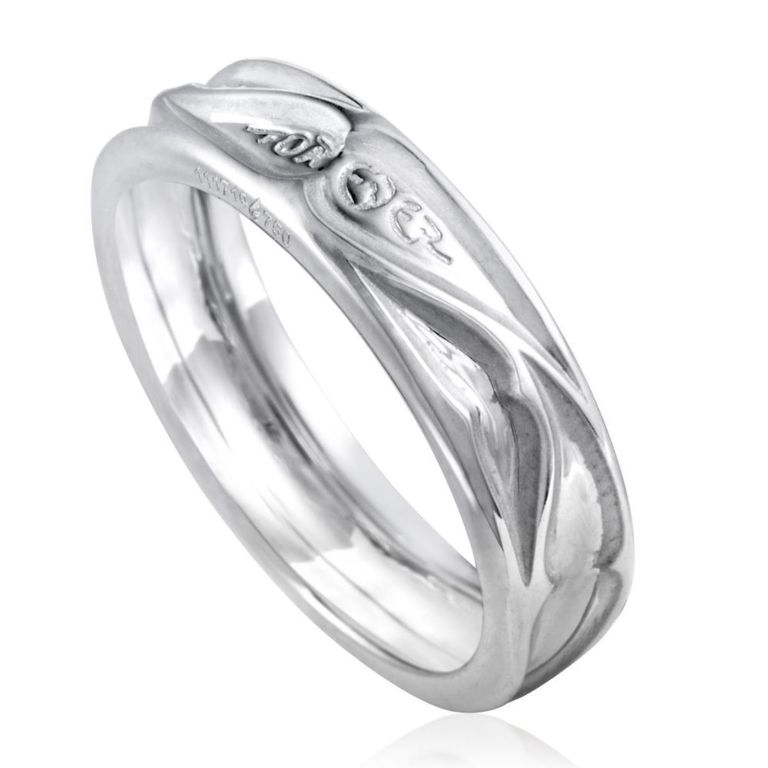18k white gold wedding band ring