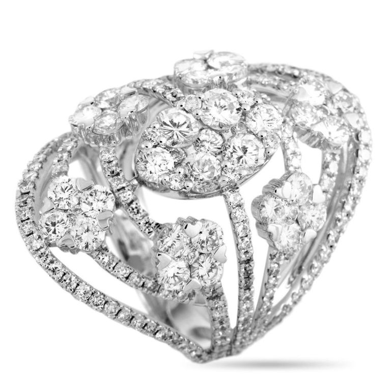 18k white gold diamond ring