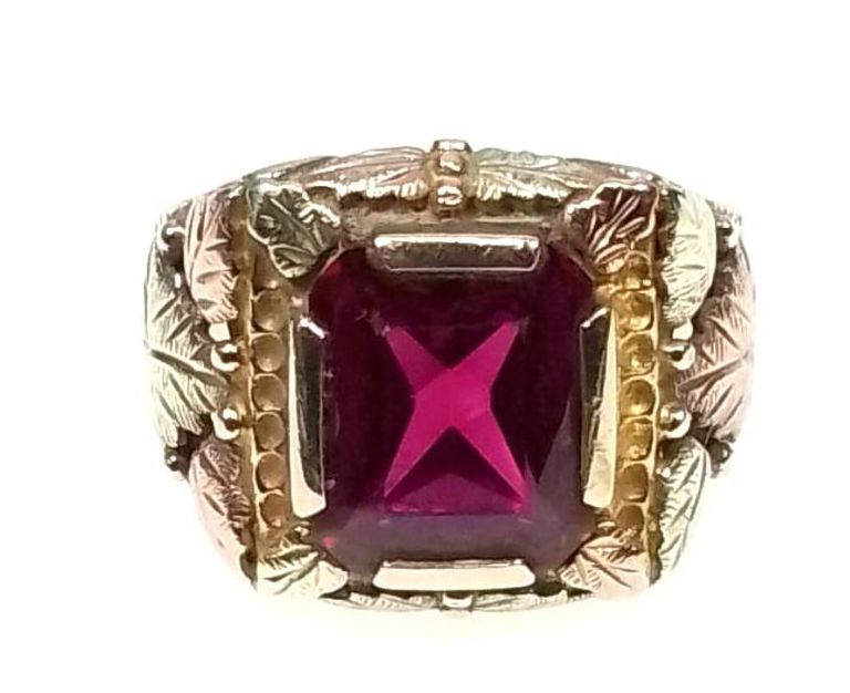 10k yellow gold Black Hills ring