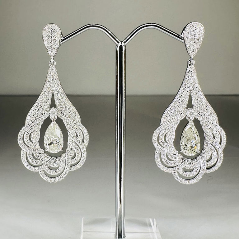 14k white gold diamond earrings