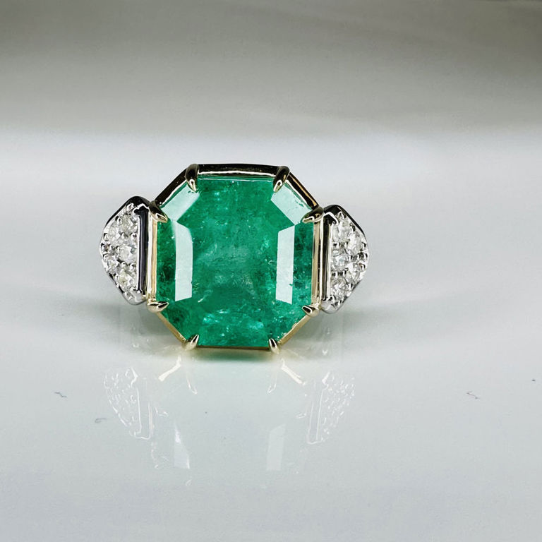 14k white and yellow gold emerald and diamond ring