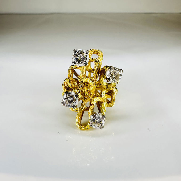18k yellow gold diamond ring