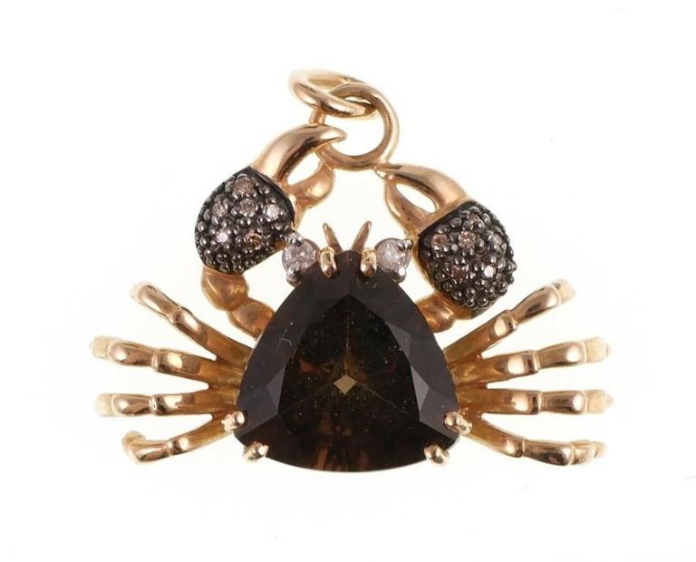 14k gold diamond crab pendant