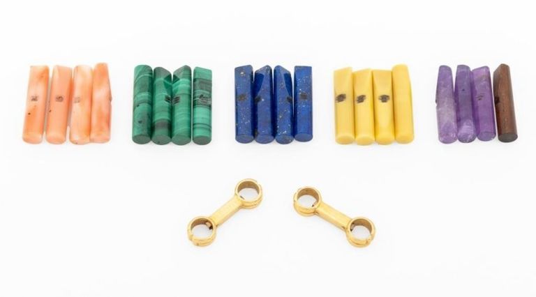 18k yellow gold gemstone baton cufflinks
