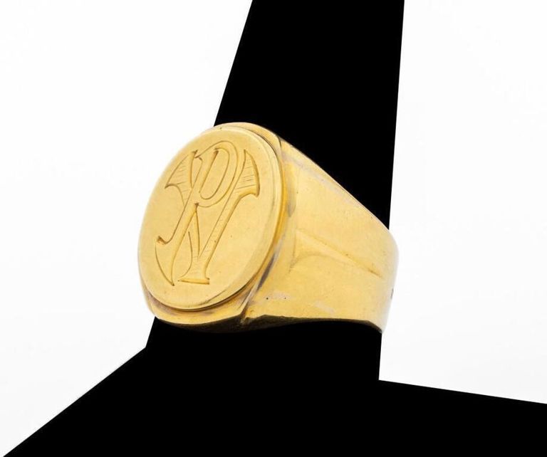 14k yellow gold signet ring