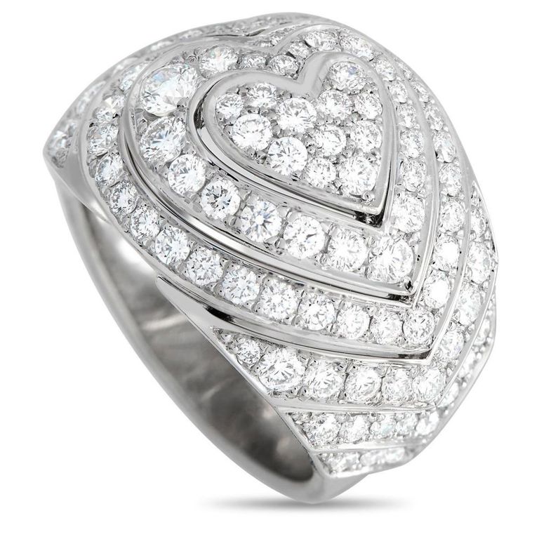 18k white gold diamond heart cocktail ring